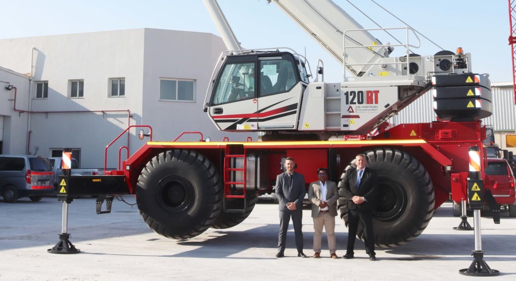 Al Maysan brings Qatar’s first 120ton Rough Terrain Crane, the Link